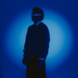 Niebieskie światło a sen – jak chronić oczy